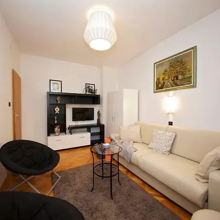 Melanija 2 Apartman Rovinj
